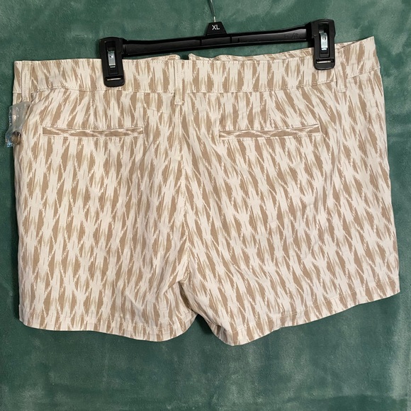 a.n.a shorts - Picture 4 of 4